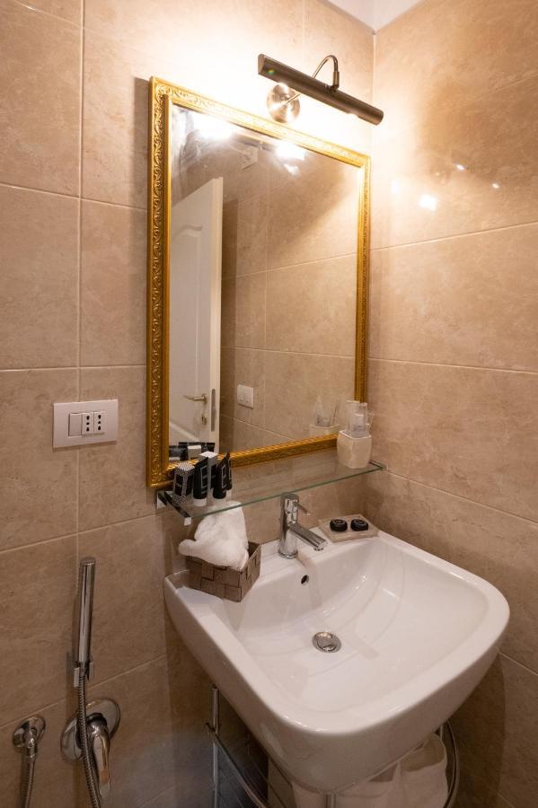 Venus Inn Rome Guest House Zewnętrze zdjęcie